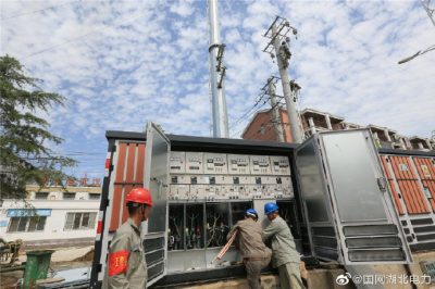 黃陂區(qū)供電公司拆除電桿線(xiàn)路 重新鋪設(shè)入地電纜