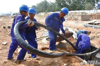 供電公司：檢查供電線路、農(nóng)網(wǎng)改造、現(xiàn)場敷設(shè)電纜