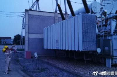 泰州供電公司開展220千伏、110千伏變電站精確測溫、特巡和夜巡