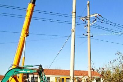 海陽市留格鎮(zhèn)董家莊進(jìn)行農(nóng)網(wǎng)改造