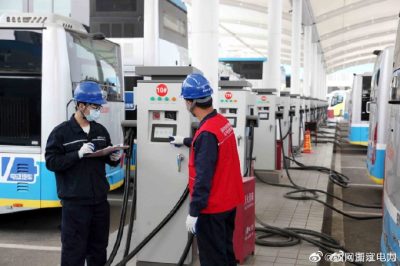 國家電網(wǎng)全面建設(shè)新能源汽車充電設(shè)施項(xiàng)目集中聯(lián)動(dòng)開工