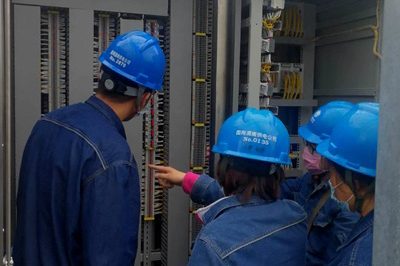 中斷路器、邊斷路器智能匯控柜驗(yàn)收