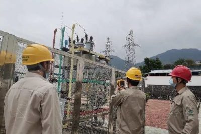 “兩會”保電，我們堅守在崗