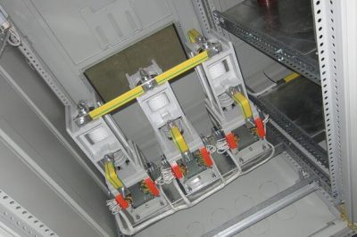 高低壓開關(guān)柜內(nèi)設(shè)備觸頭溫度過(guò)高的危害