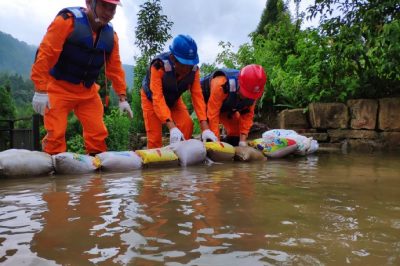 防汛演習日?；?暴雨雷電都不怕