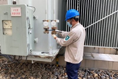 密切跟蹤主變油樣，保障設備安全運行