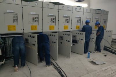 芷陽廣場110千伏變電站35千伏開關(guān)柜順利投運