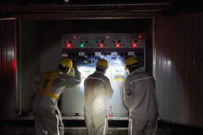 對(duì)南川工業(yè)園區(qū)的環(huán)網(wǎng)柜，開閉所，電纜溝進(jìn)行夜間巡視及紅外線測溫